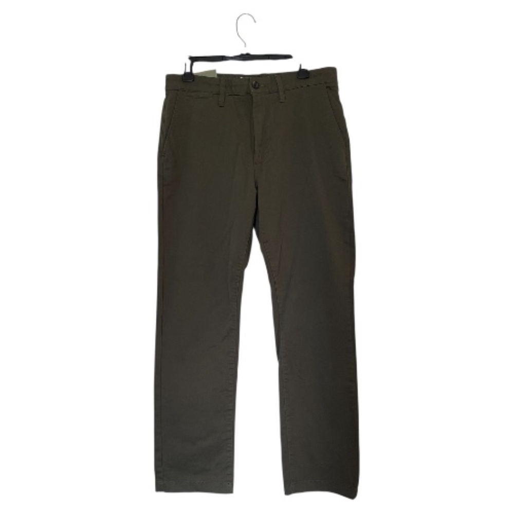 NWT. Goodiellow&Co. Men's Athletic Chino Pants. Oliver Green. Size: 32(W)* 30(L)